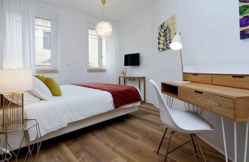 Sallustiano House | Vacation Home in Rome with 1 bedrooms sleeps 4