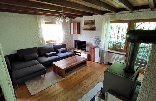 Berghulen House | Vacation home in the countryside on the Swabian Alb