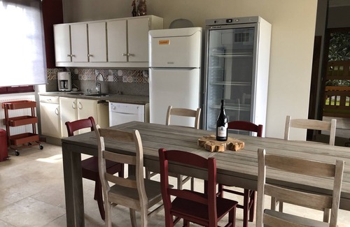 Secheras Villa | Cozy Retreat in Vineyards with Private Pool & Pet Friendly