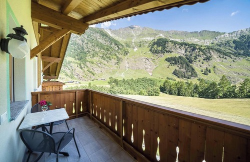 Moso in Passiria Apartment | Mountain View Retreat: Garden, Wi-Fi & Sauna Await You