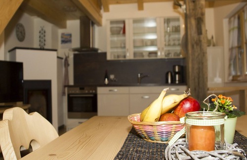Brandmatt House | Cozy Kasimirs Alm Lodge with Spa and Child-Friendly Amenities
