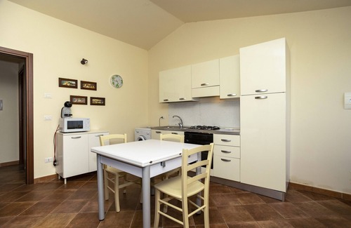 Mistretta House | Relaxing Vacation Home "La Carretteria" with Private Terrace