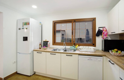 Mogan House | Top-Rated 'La Casita Del Horno Vv' with Mountain Views & Pool