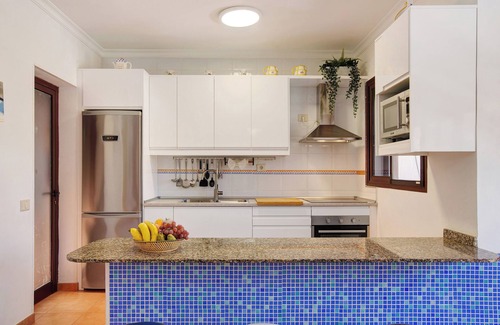 Puerto Rico House | Discover 'Lancelot': Sea View, Pool & Family-Friendly Fun