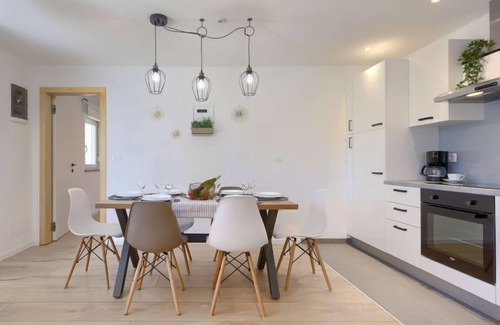 Fazana House | Top-Rated Oceanfront Getaway at Laura by Interhome