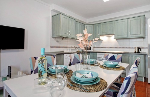 La Jaca Apartment | Relaxing Vacation Home "Mi Refugio en La Jaca" with Ocean View
