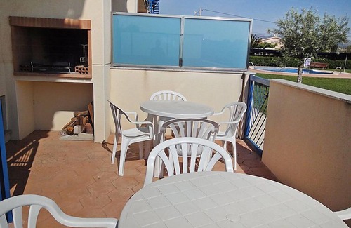 L'Ampolla House | Beautiful Vacation Home Minini with Oceanfront Pool