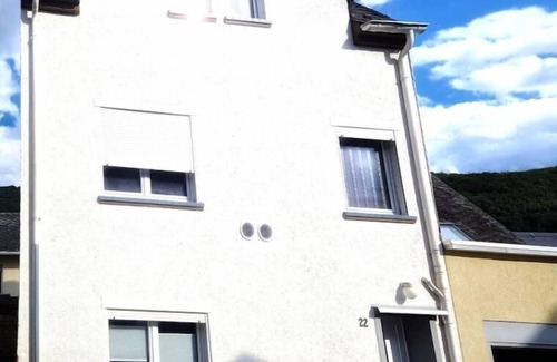 Klotten Apartment | Discover Moselzeit: Family-Friendly Retreat with Spa & Hot Tub