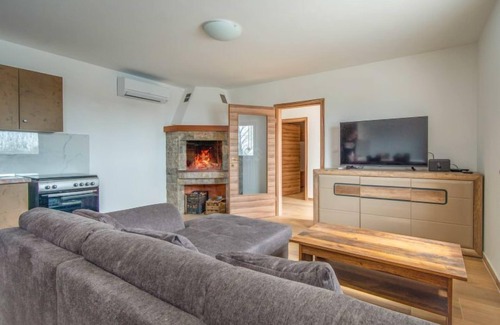 Viskovo House | Experience Nola by Interhome: Oceanfront Bliss Awaits