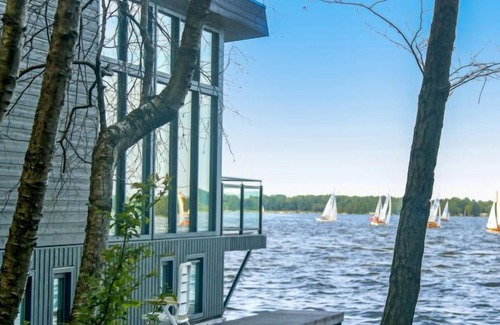 Schelfhorst House | Vacation home Paterswoldersemeer in Eelderwolde - 6 persons, 3 bedrooms