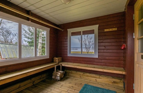 Halsua House | Lake View Retreat: Pepi by Interhome with Spa & Breakfast