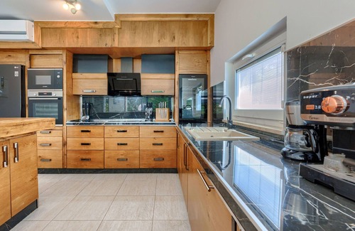 Valbandon House | Vacation home Rial 2 by Interhome