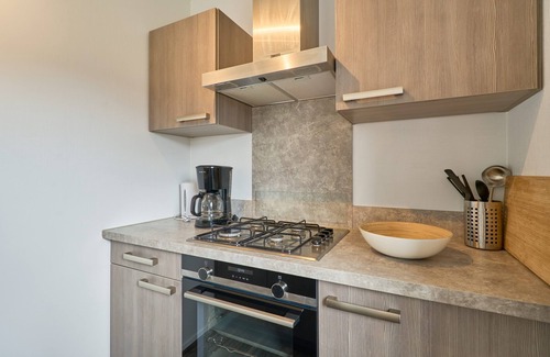Suesel House | Vacation home Seehafen in Süsel with terrace and direct proximity to the lake