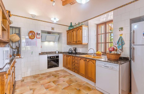Sencelles House | Relaxing "Son Real" Retreat with Pool, Garden & Wi-Fi
