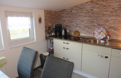 Brookmerland House | Charming Torfmuttje Holiday Home Near Norddeich with Pets