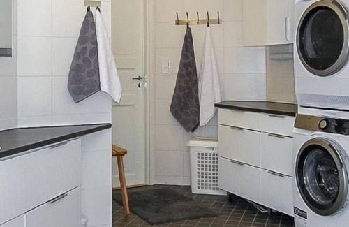 Toivakka House | Vacation home Villa paasirinne a in Toivakka - 6 persons, 2 bedrooms