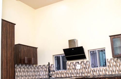 Ijare House | Comfortable Vacation Home with Family-Friendly Amenities