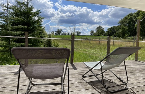 Muritz House | Inviting Home with Sauna and Garden near National Park