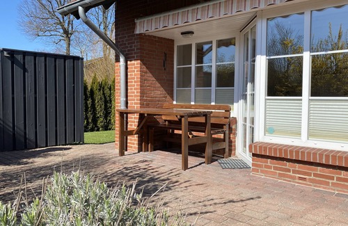 Kopendorf House | Delightful Beach Home with Garden & Pool - 9.4/10 Rating