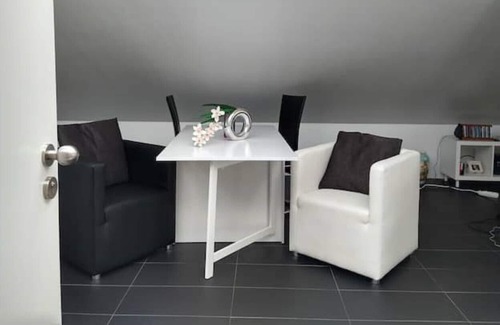 Traunreut Apartment | Vacation in beautiful Chiemgau - Studio