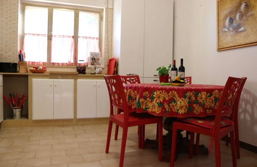 San Pietro in Bevagna House | Serene Vacation Home with Garden, Near the Sea - Rated 9.6