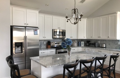 Loveladies House | Beachside Getaway: 6 Bedrooms & Private Heated Pool