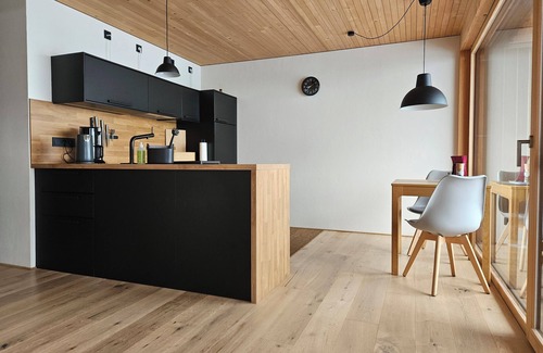 Unterallgau Apartment | Vacation on the farm in upscale style, relaxation in the new solid wood house