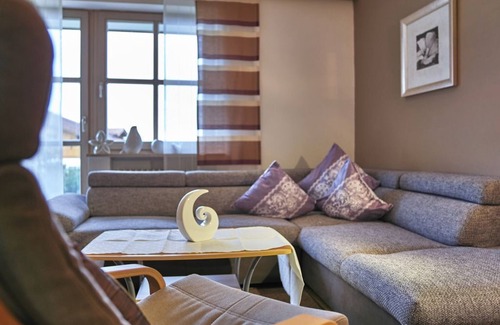 Silberberg Apartment | Sunny Escape with Kitchen Amenities Awaits You