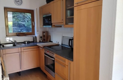 Laufdorf Apartment | Vacation or mechanic's apartment, close to the city and in a quiet location