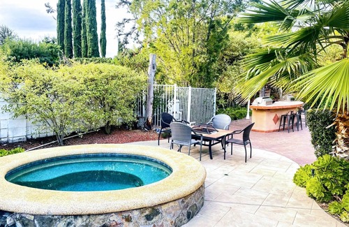 Topanga House | Family-Friendly 6 BR Mansion with Pool in Encino Hills