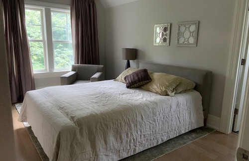 Westport House | Guest Rated 10/10: House with Private Heated Pool & Ocean View