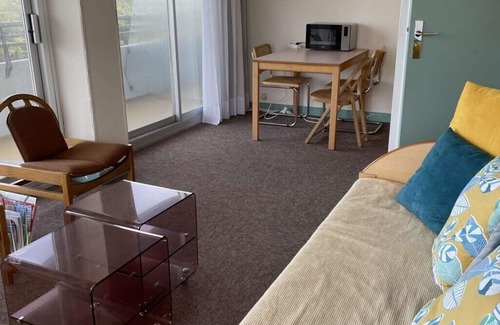 La Baule-Escoublac Apartment | Cozy Parc Saint Clair - 2 Rooms with Kitchen Amenities