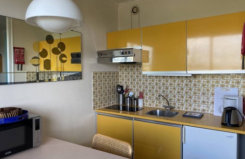 La Baule-Escoublac Apartment | Cozy Parc Saint Clair - 2 Rooms with Kitchen Amenities