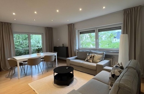 Hundsangen Apartment | Vacation rental with balcony for up to 7 people