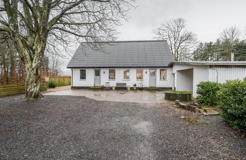 Billund Municipality Apartment | Cozy Vacation Rooms with Garden and Family Play Areas