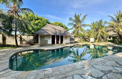 Diani Beach House | Relaxing Kenya Villa with Pool, Ocean Views & Smart TV