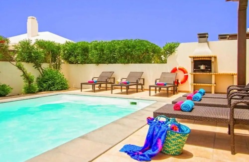 Playa Blanca Villa | Elegant Vacation Villa 'Mar' with Private Pool & Ocean View