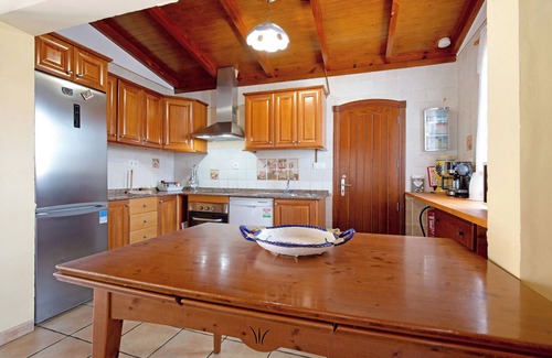 Corralejo Villa | Idyllic Villa Brisamar19: Private Pool & Mountain Views
