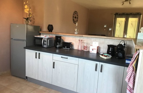 Baladou House | Unforgettable Vacations in Pomié with Pet-Friendly Amenities