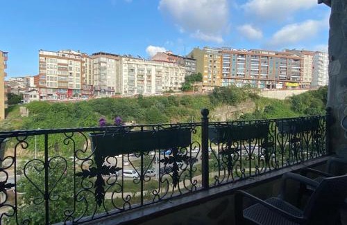 Trabzon Apartment | Family-Friendly Retreat at Vadipark Apart - Pet Welcome!