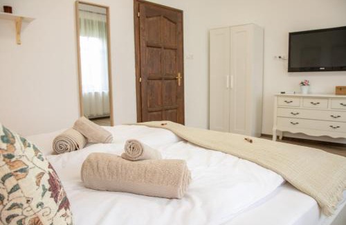 Gyula Apartment | Vadvirág Apartman Gyula 2