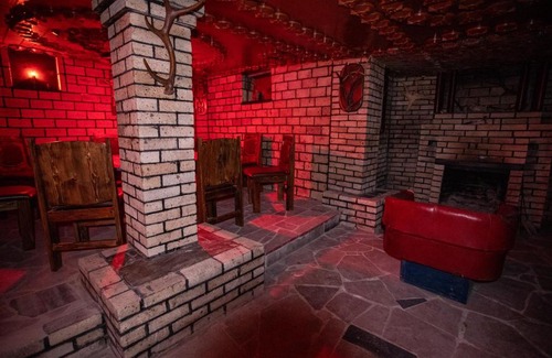 Vahagnadzor House | Vahagnadzor Guest House with Ocean View & Pool Amenities