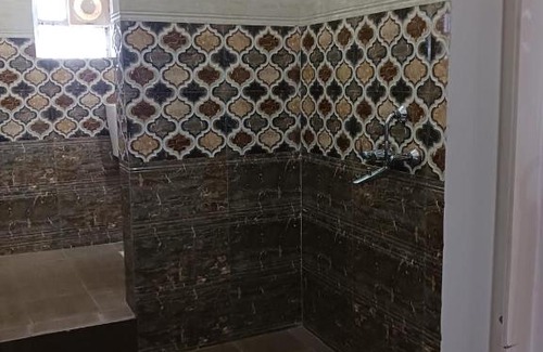 Deoghar House | Family-Friendly Vaidhya Homes: 4-Star Guest Rated Getaway