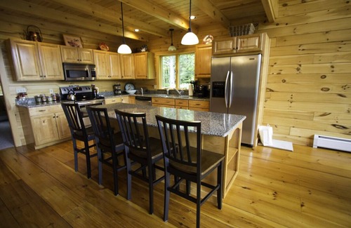 Sunday River Area House | Family-Friendly Vail Log Cabin Near Sunday River with Pool