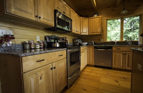 Sunday River Area House | Family-Friendly Vail Log Cabin Near Sunday River with Pool