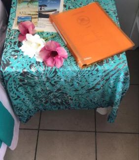 Tiputa House | Vaimoe Lodge: Pet-Friendly Paradise with Ocean Views