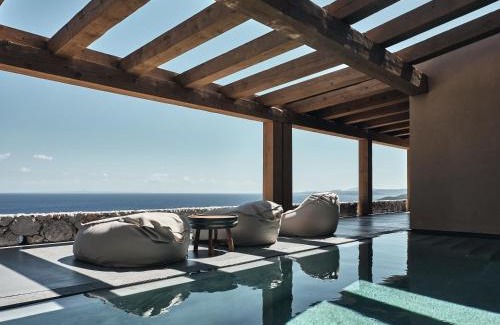 Korithi Villa | Premier Oceanfront Villas with Spa & 9.8/10 Guest Rating