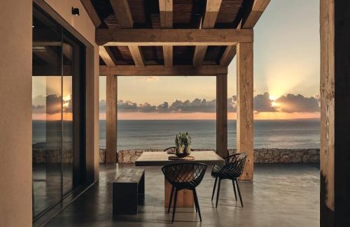 Korithi Villa | Premier Oceanfront Villas with Spa & 9.8/10 Guest Rating