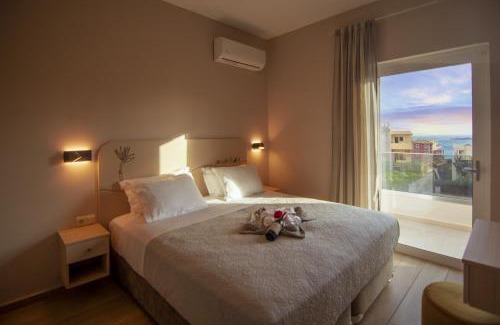 Palaiochora Apartment | Family-Friendly Vakakis Studios with Exceptional Reviews