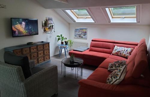Exloo House | Charming Vakantiehuis Dartien: Pet-Friendly Retreat with Great Reviews